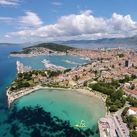 With A Parking Space - 11163 شقة