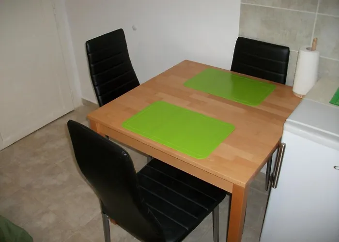 Apartman With A Parking Space - 11163 Split